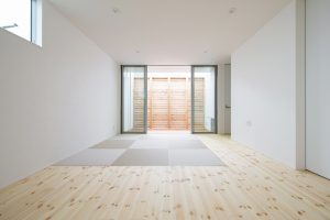 http://simpleinc.jp/blog/wp-content/uploads/2018/12/DSC4389-300x200.jpg